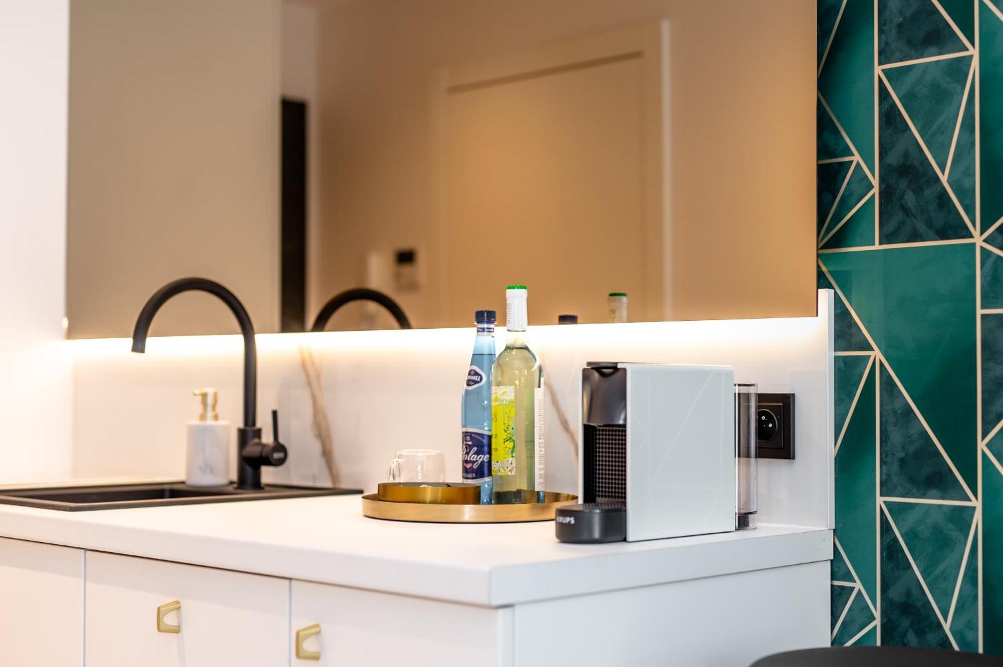 Super-apartamenty Vip Jacuzzi Iii *